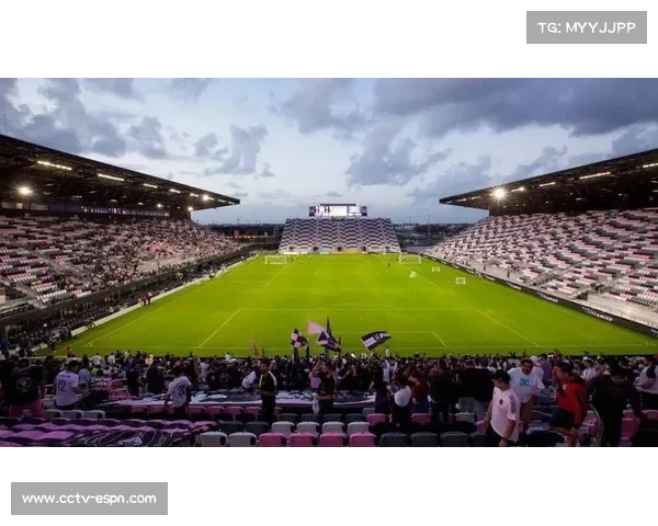 迈阿密大奖赛增设临时看台，满足持续增长购票需求