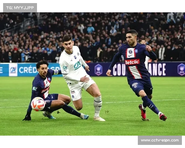 马赛客场疲软根源：防守漏洞与教练关系紧张叠加影响